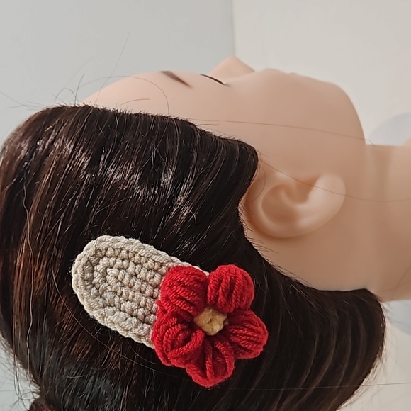 Hand Crafted Handmade Crochet Hair Clip Hand knit Puffy Red Flower Snap Clip 3" - Picture 11 of 17